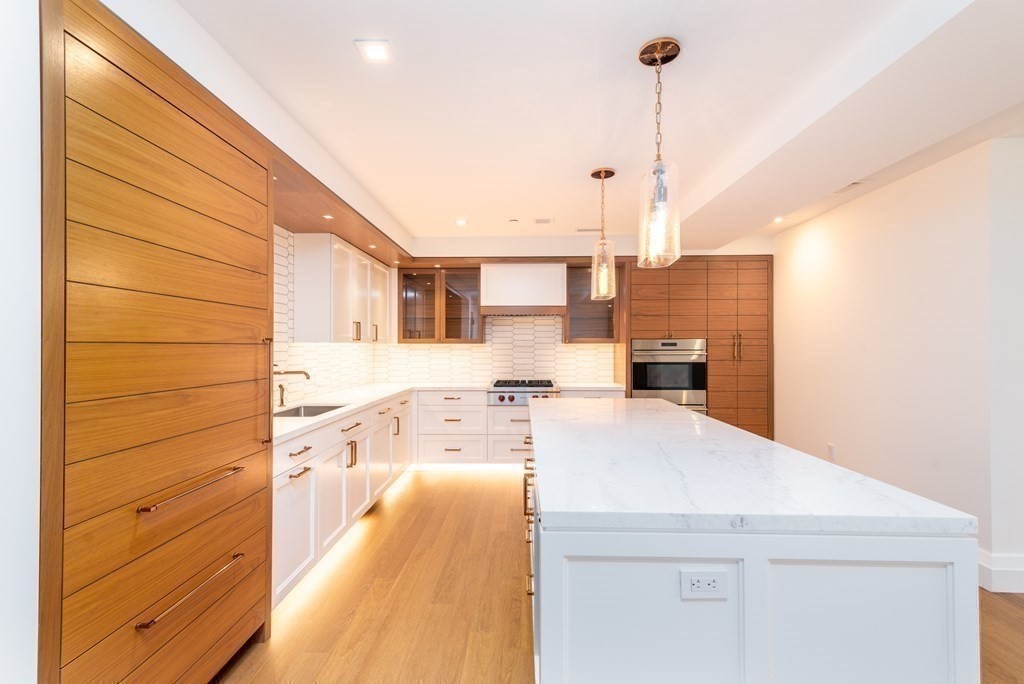 45 Temple St # 509