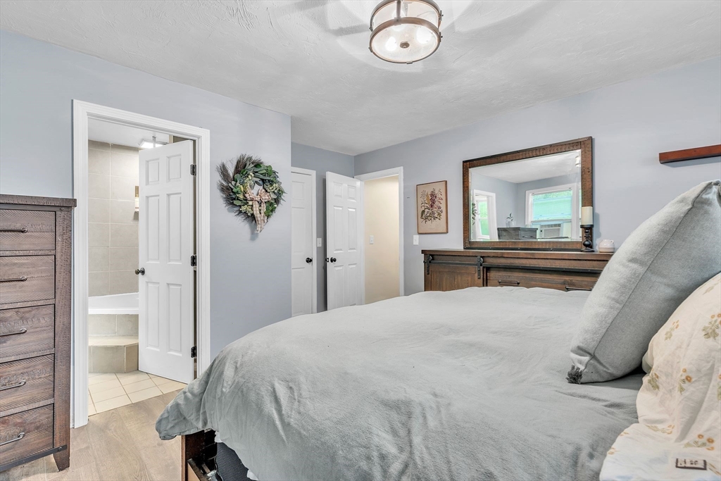 5 Summer Hill Rd