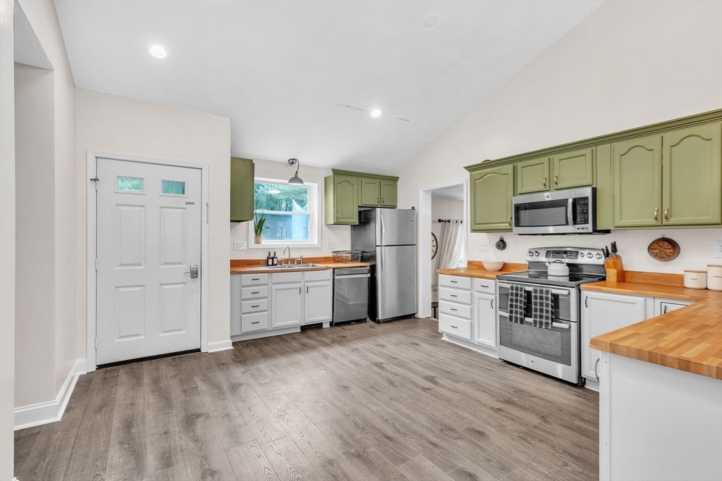 5 Summer Hill Rd