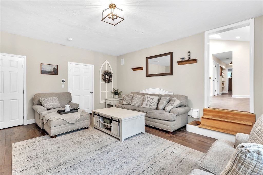 5 Summer Hill Rd