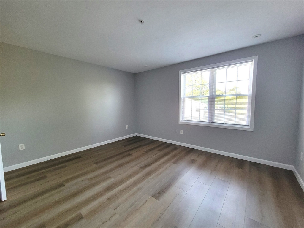 70 Oak Street Extension # 2B
