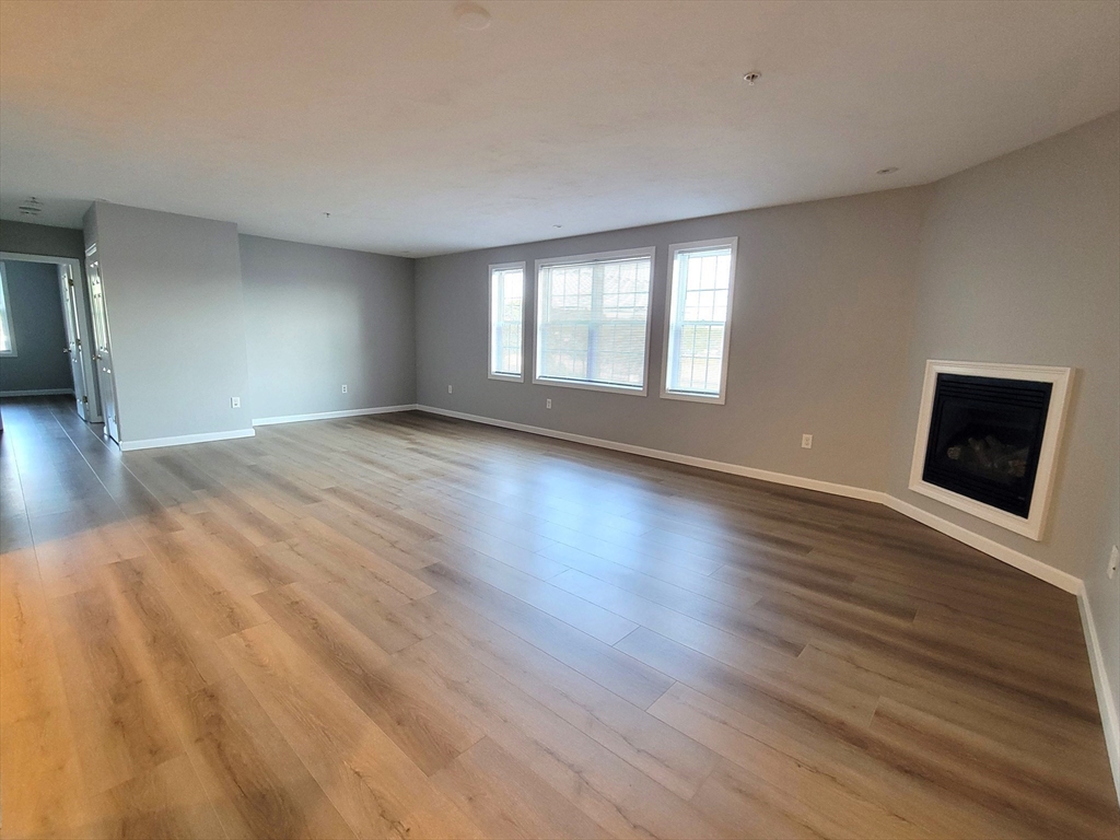 70 Oak Street Extension # 2B