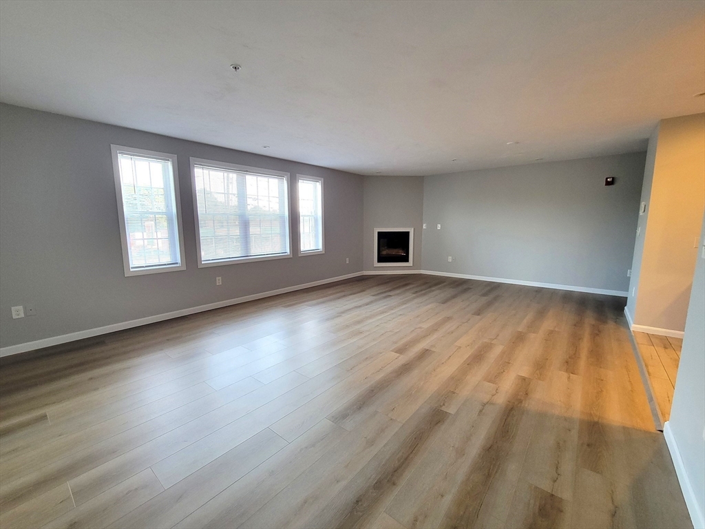 70 Oak Street Extension # 2B