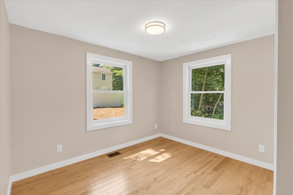 15 Parker Rd