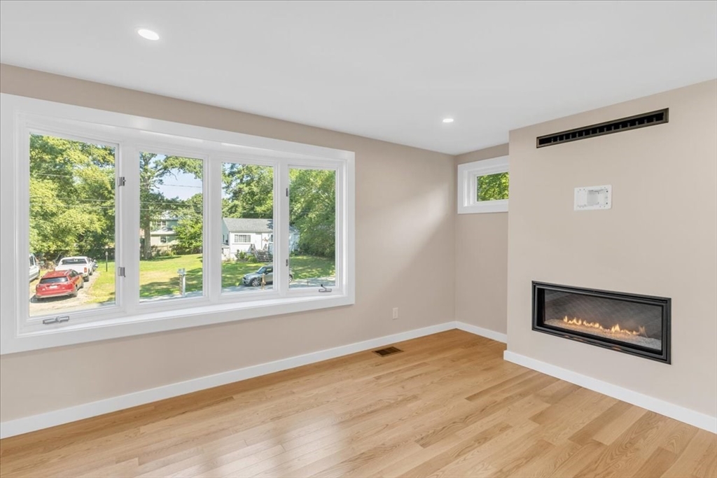 15 Parker Rd