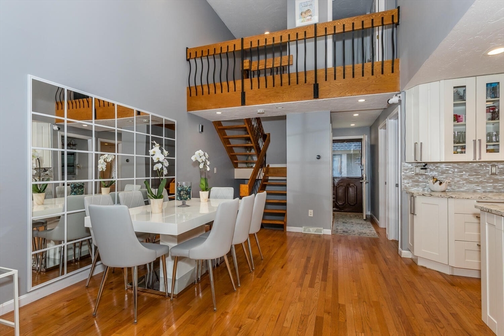 10 Grove Sq # 10