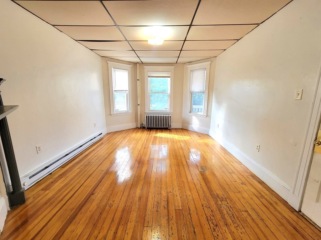 88 Selden St # 2