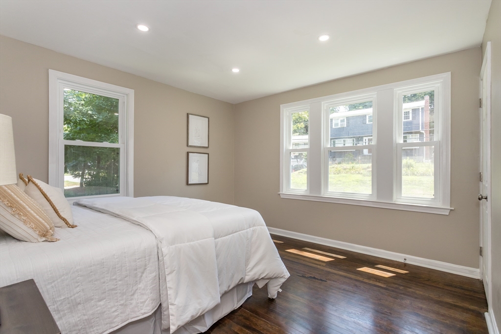 9 Hammond Rd