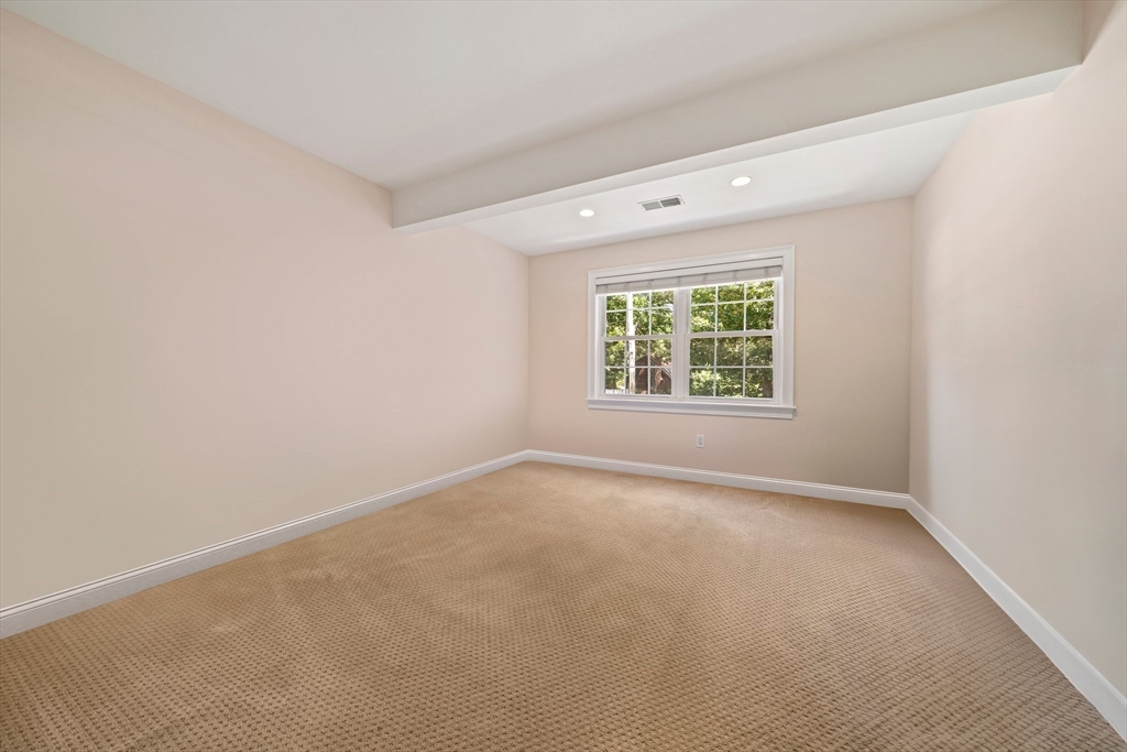 65 Grand St