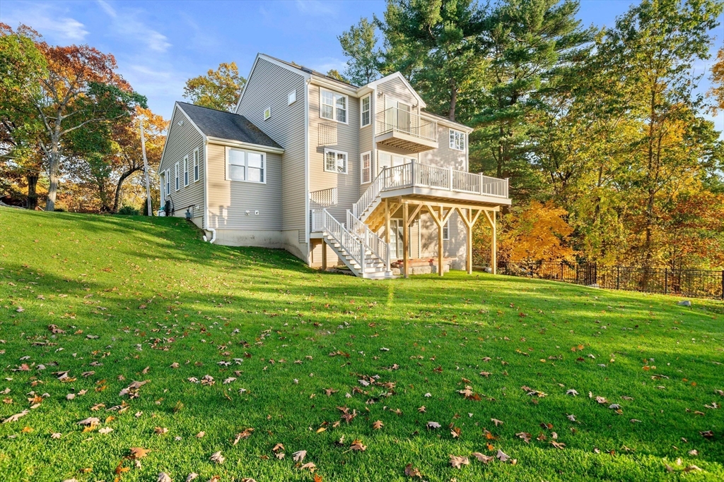 65 Grand St