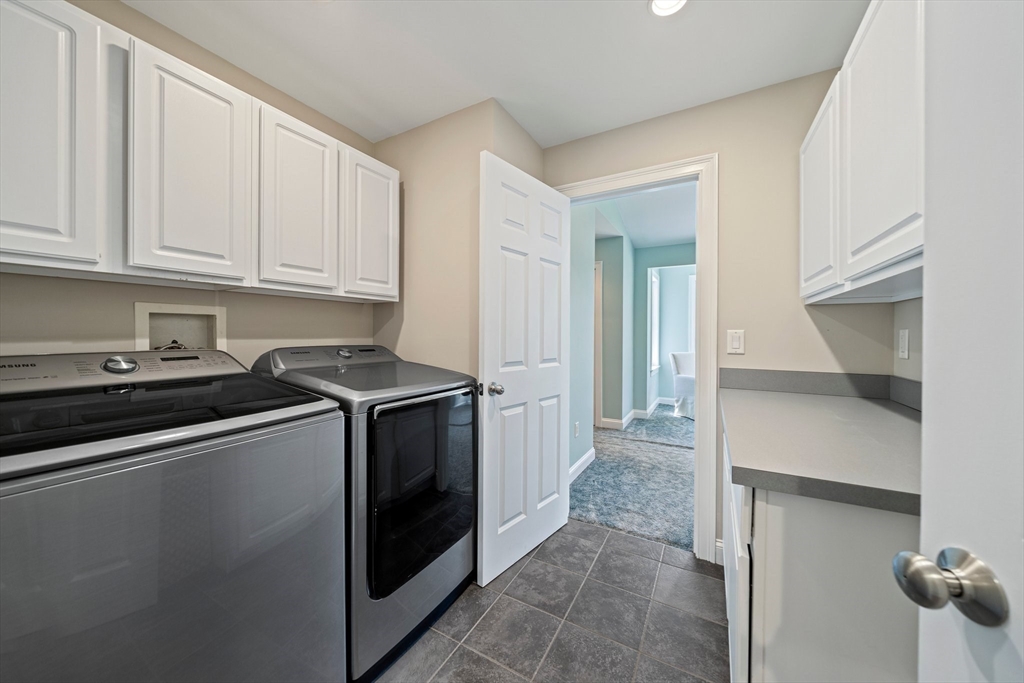 65 Grand St