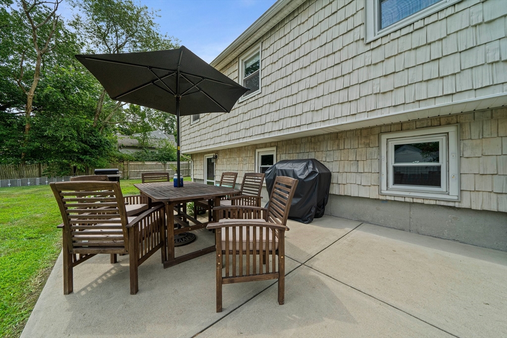 237 Turnpike St