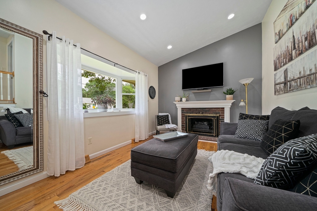 237 Turnpike St