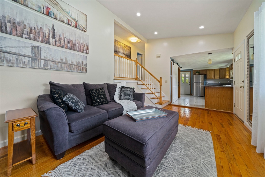 237 Turnpike St