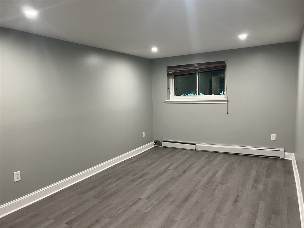 151 King St # 108