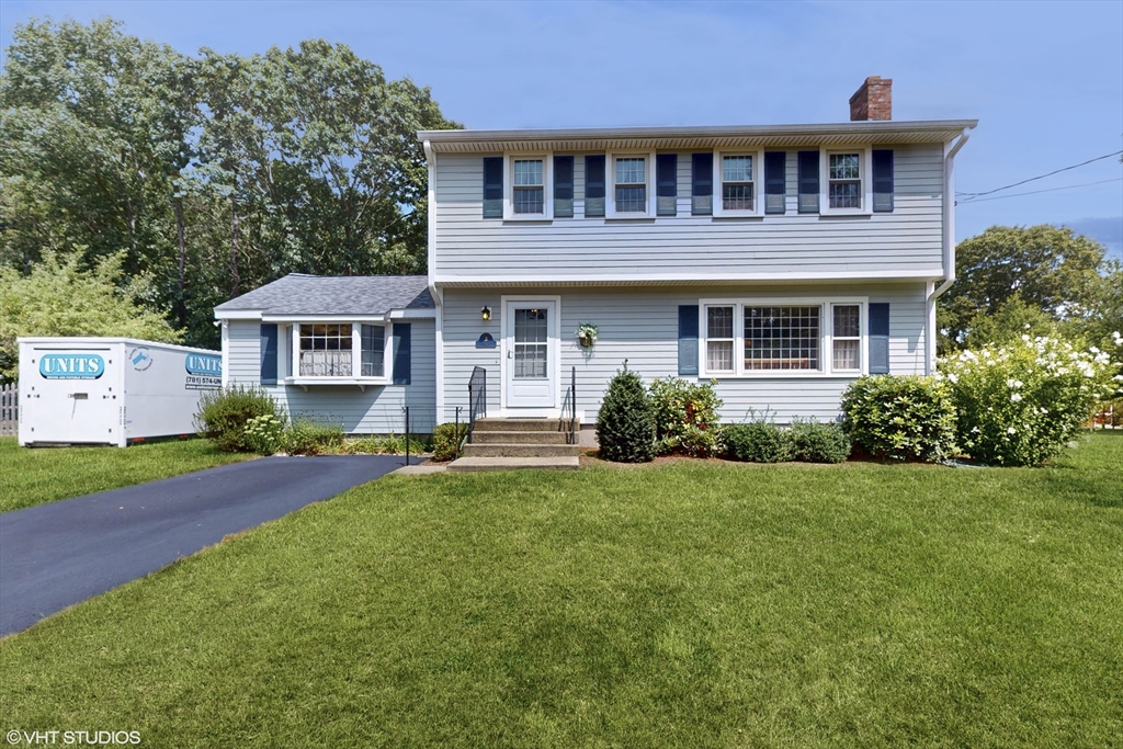 6 Independence Ln