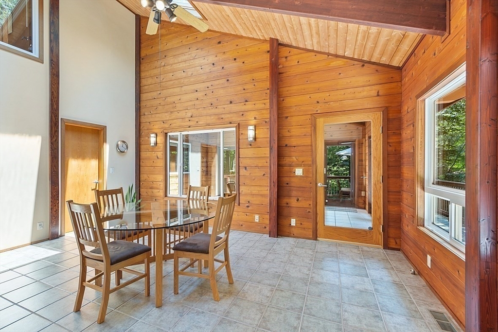 105 Flanagan Hill Road
