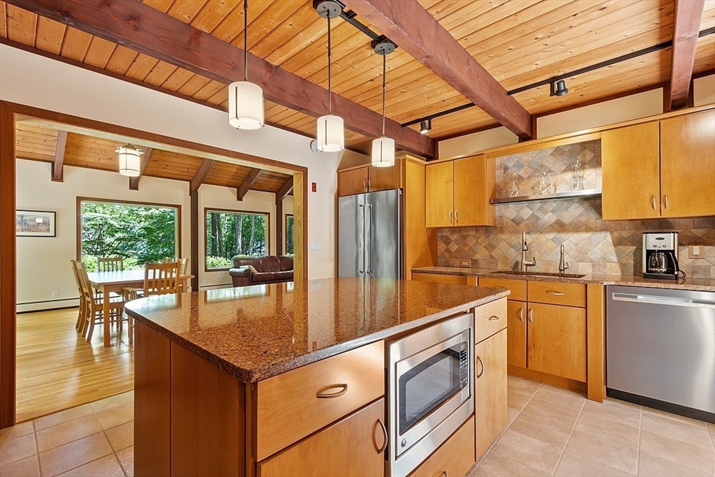 105 Flanagan Hill Road