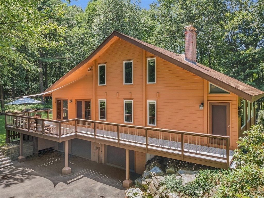 105 Flanagan Hill Road