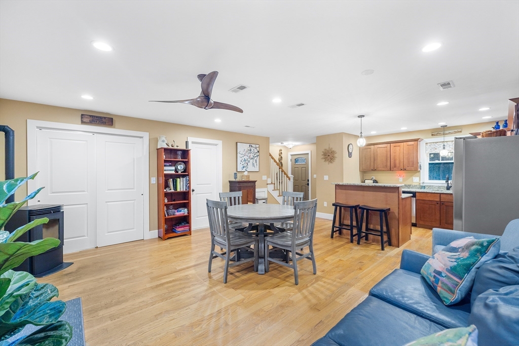 5 Bailey St