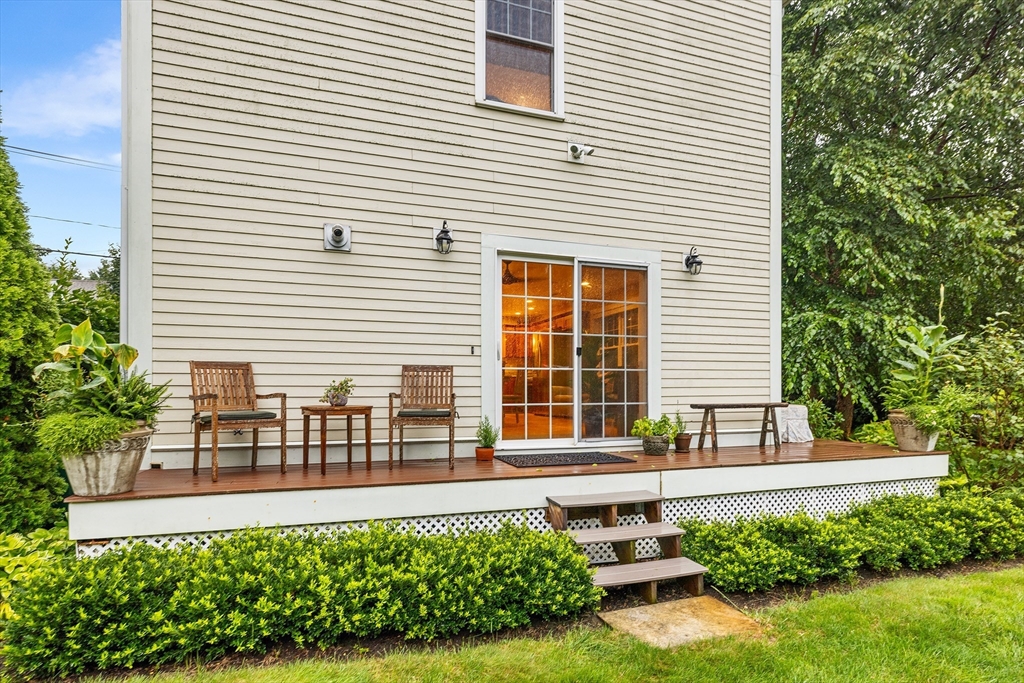 5 Bailey St