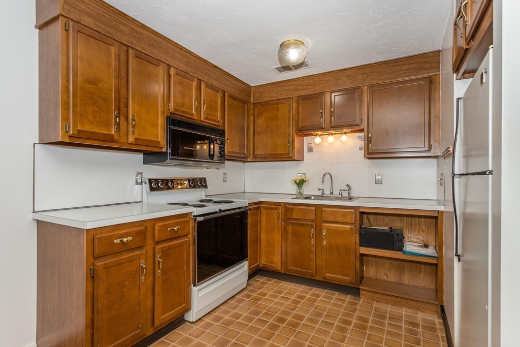 90 Neponset St # 902