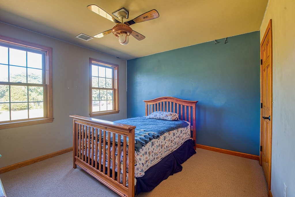 2 Clara Ray Dr