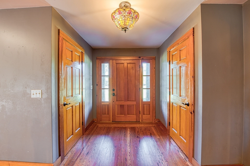 2 Clara Ray Dr