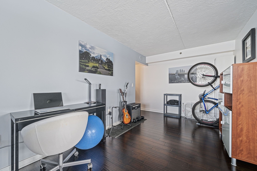 200 Cove Way # 1012