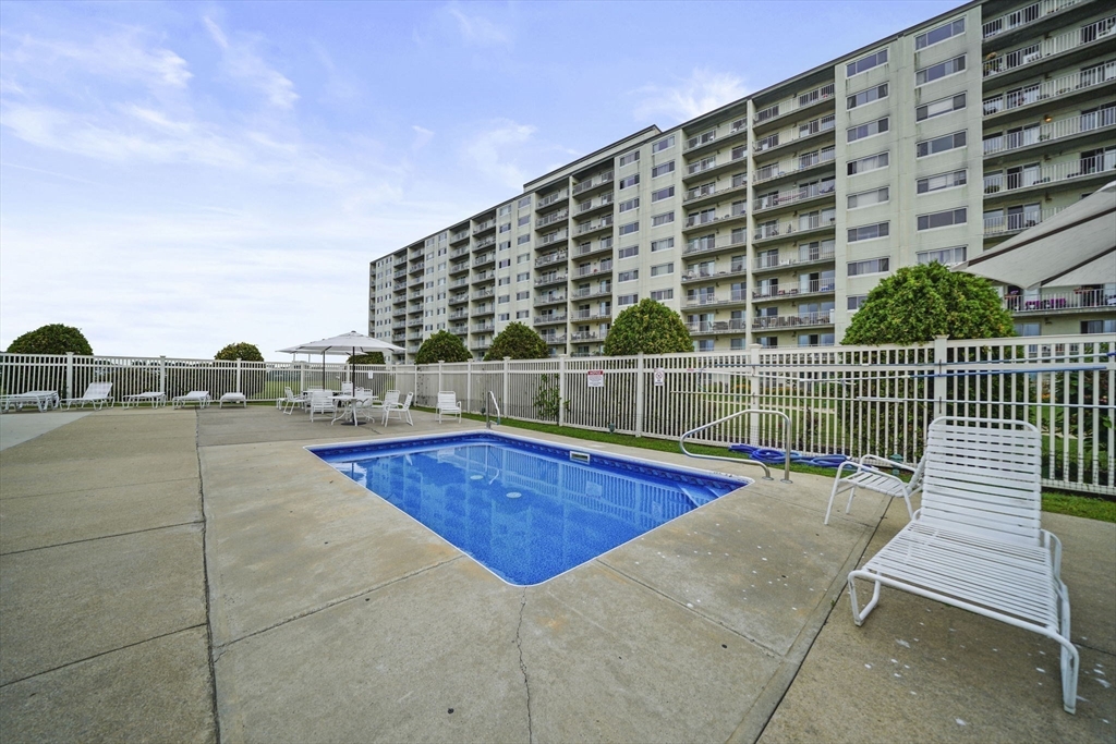 200 Cove Way # 1012