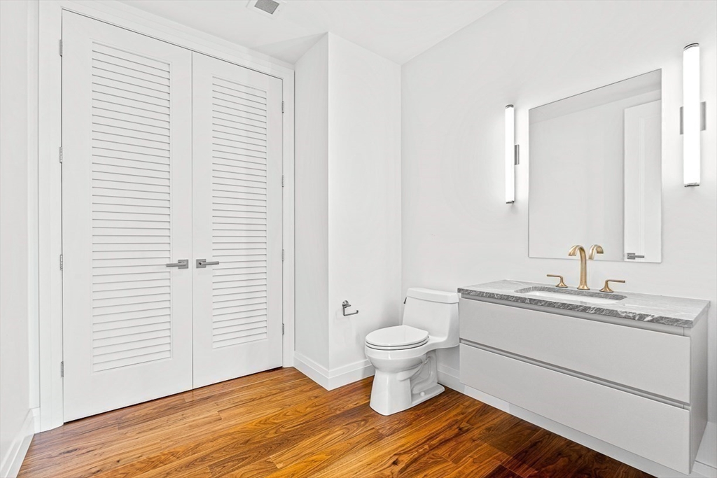 110 Sudbury St # 4603