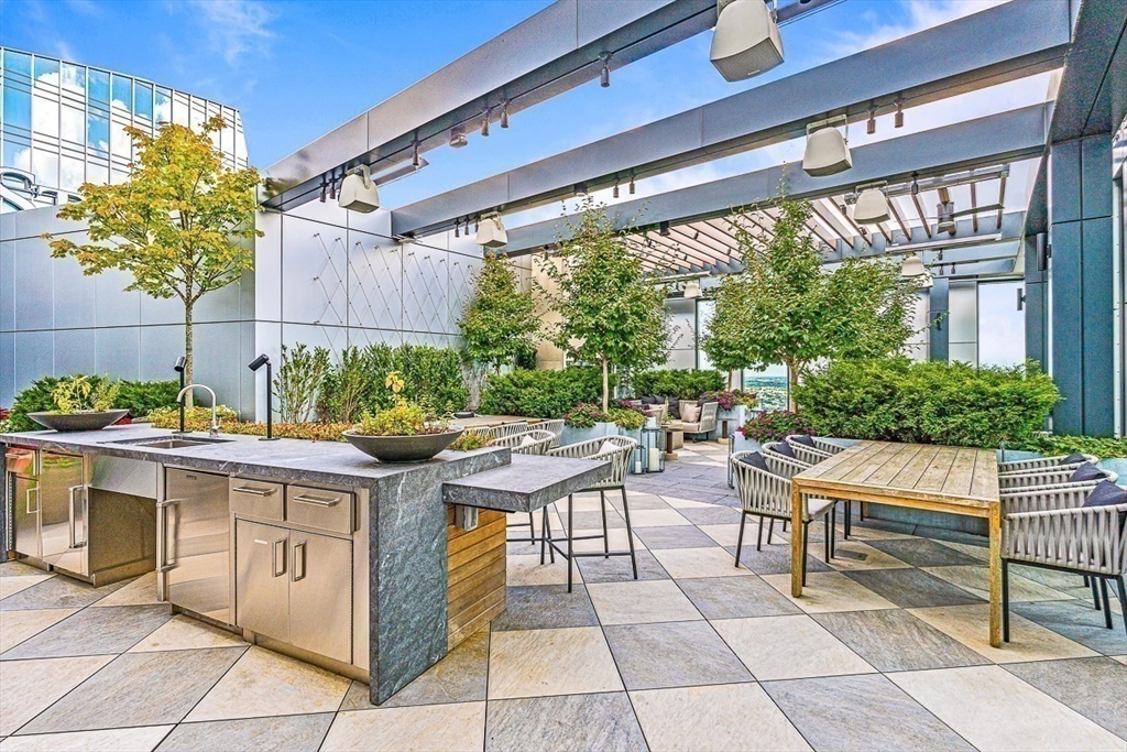 110 Sudbury St # 4603