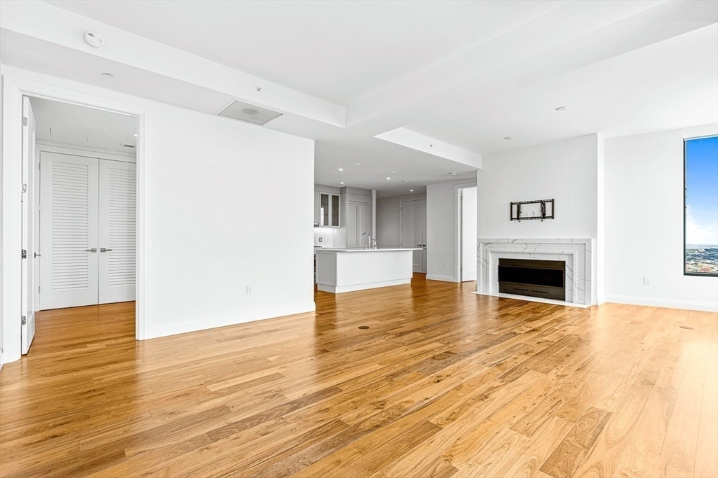 110 Sudbury St # 4603