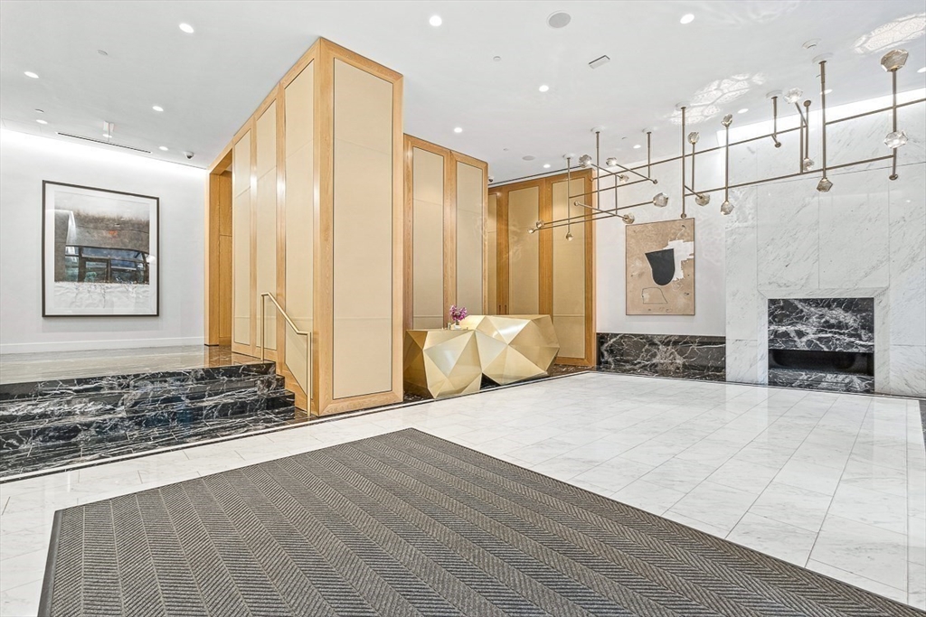 110 Sudbury St # 4603