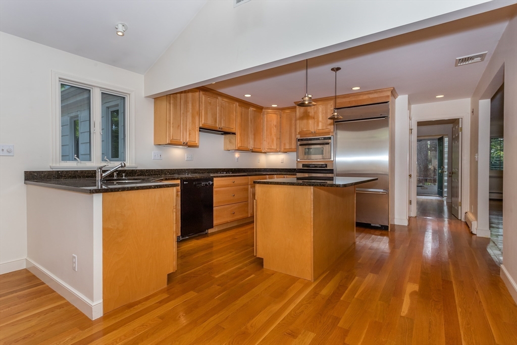 85 Moss Hill Rd