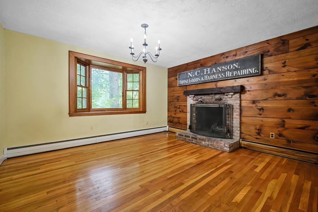 151 Farm St