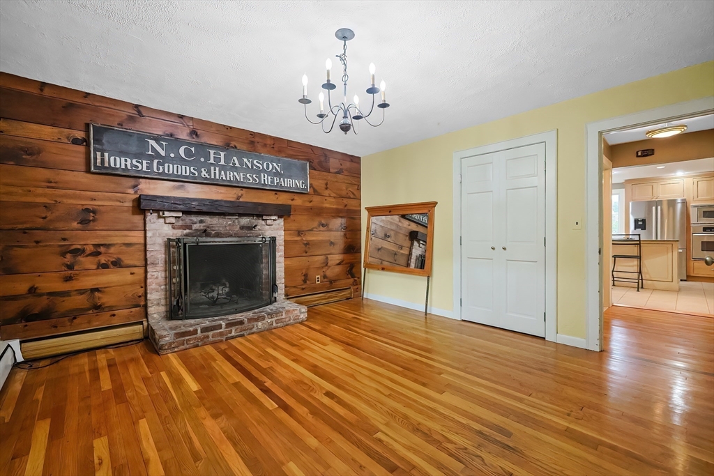 151 Farm St