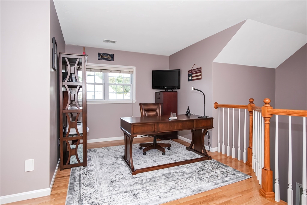 26 Daisy Ln # 26