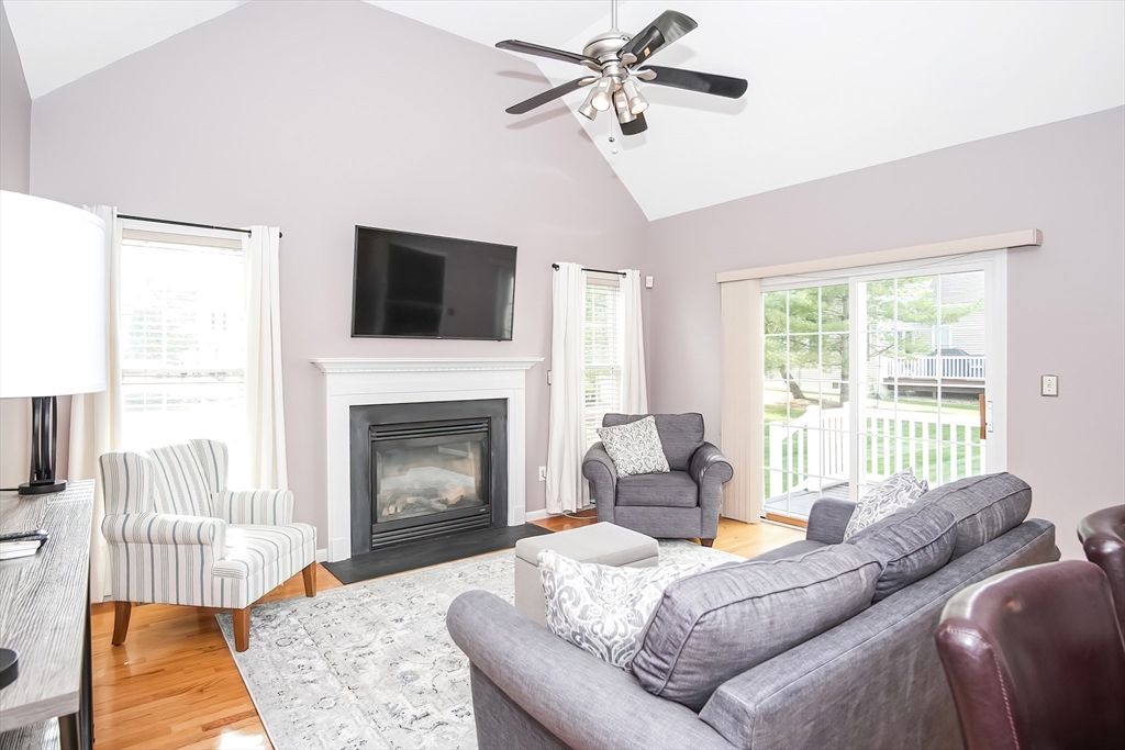 26 Daisy Ln # 26