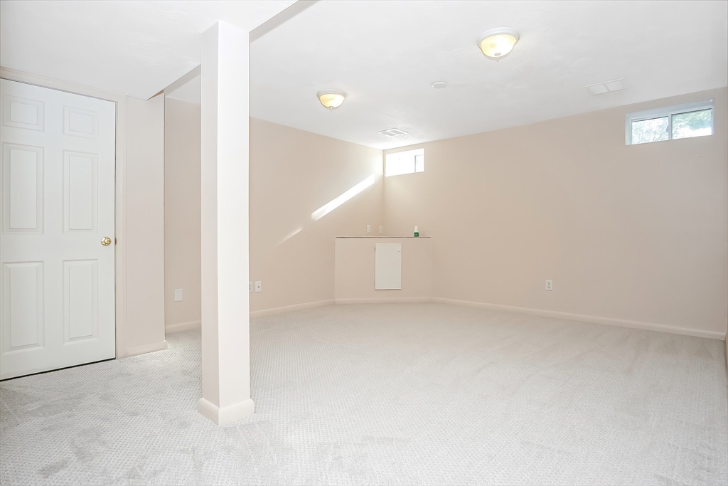 26 Daisy Ln # 26