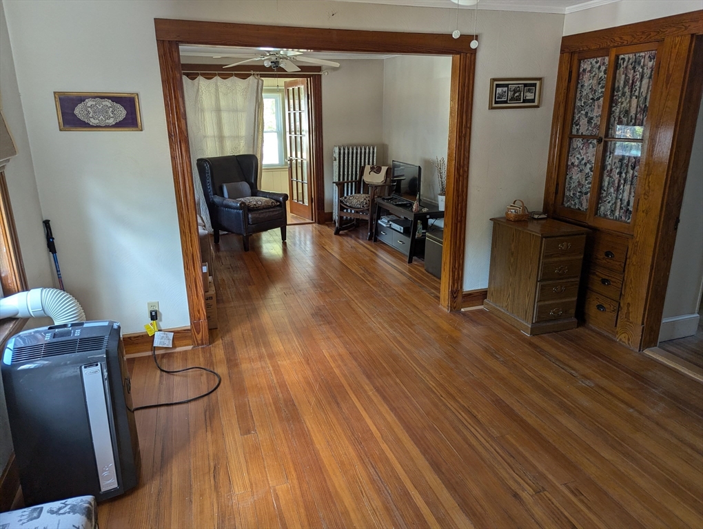 105 Commonwealth Ave