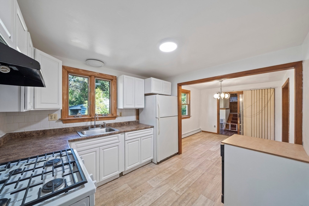 235 Lakewood Dr