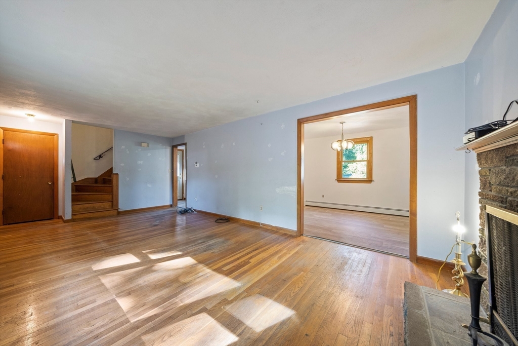 235 Lakewood Dr