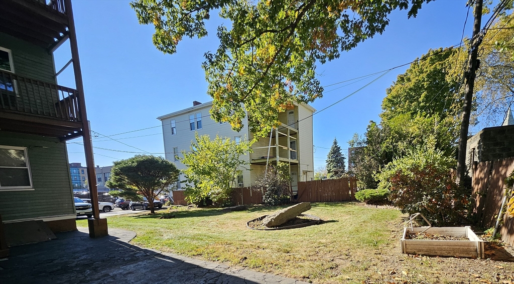 30 Edgewood Street
