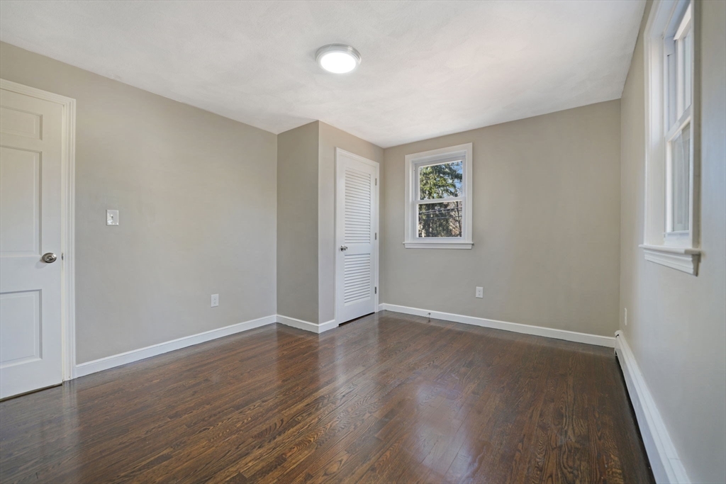 26 Oak St