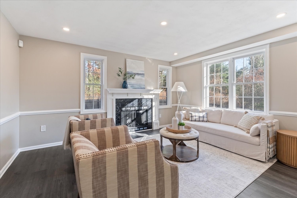 20 Melendy Ave