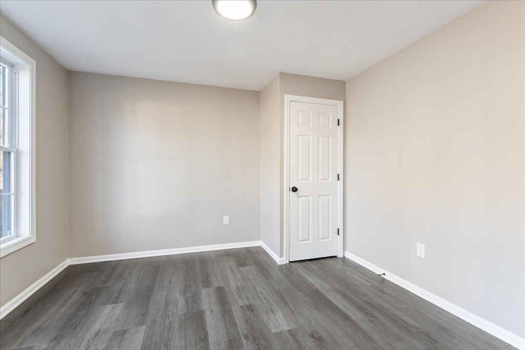 20 Melendy Ave