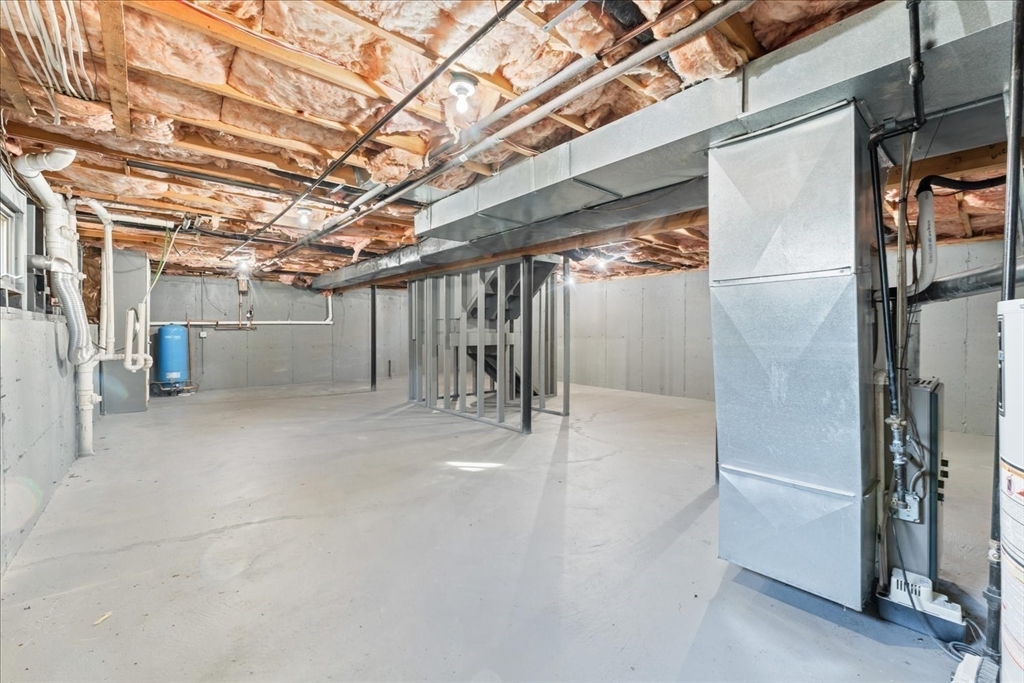 20 Melendy Ave