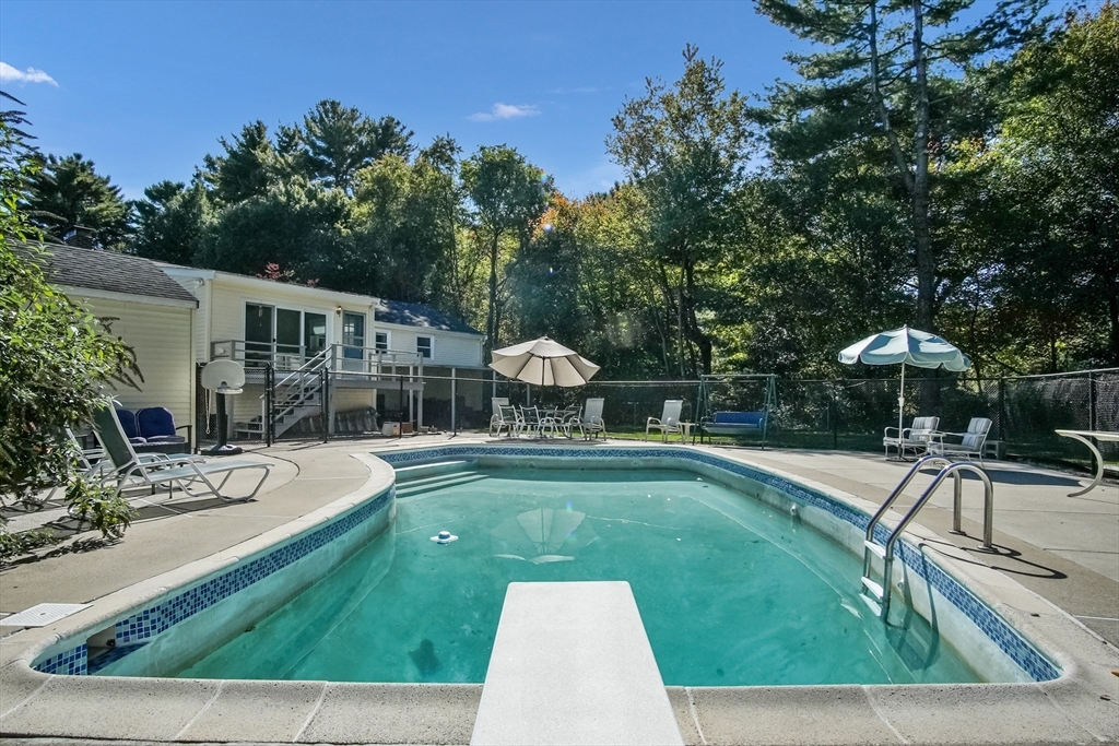 109 Kennedy Rd