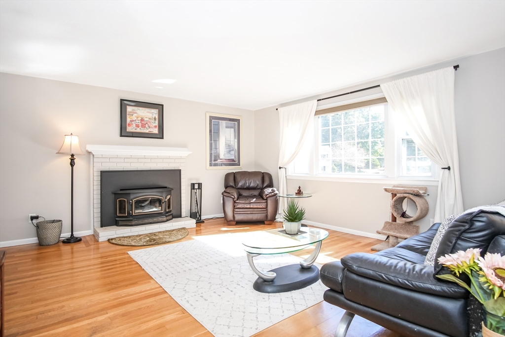 109 Kennedy Rd